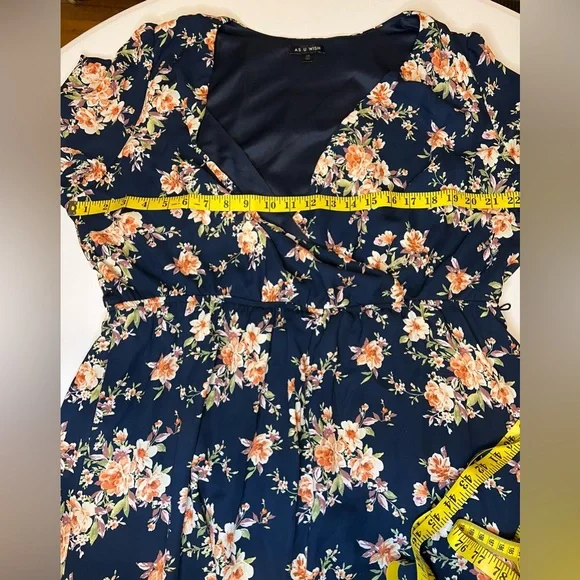 As U Wish Floral Dress Dark Navy Size 2X - Picture 9 of 12